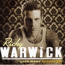 RICKY WARWICK-LOVE MANY TRUST FEW (CD)