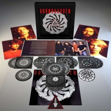 SOUNDGARDEN-BADMOTORFINGER (25TH ANNIVERSARY) -REMAST- (4CD+2DVD+BLU-RAY)