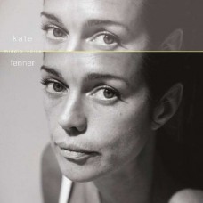 KATE FENNER-MIDDLE VOICE (CD)