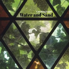 WATER AND SAND-CATCHING LIGHT (CD)