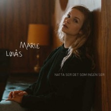 MARIE LOVAS-NATTA SER DET SOM INGEN.. (CD)
