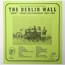 BERLIN WALL-WAR-DEMO RECORDINGS 1982-1983 (LP)